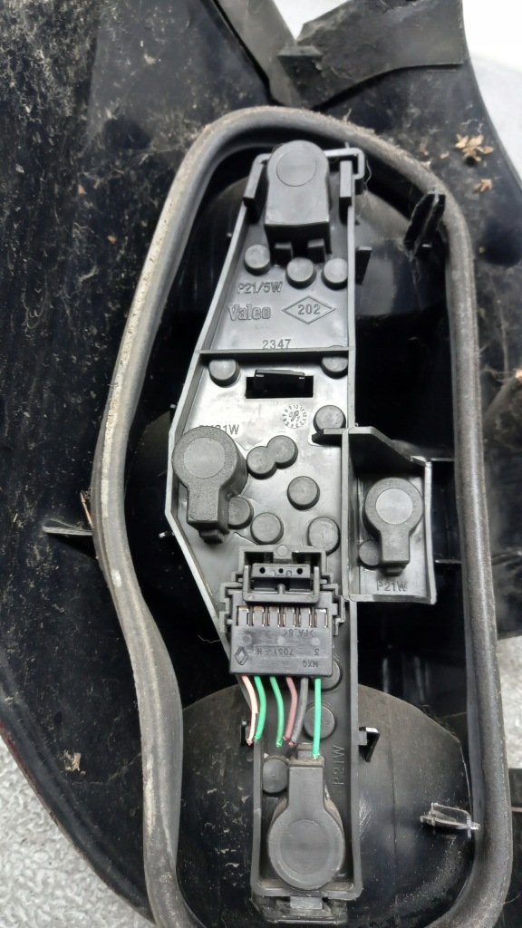 фото №6, Лампа права задня renault laguna 02r kombi