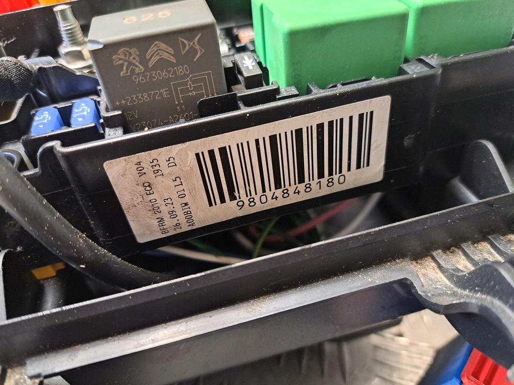 фото №15, Opel vivaro 2023 r 2.0 cdti механічна коробка передач електропроводка відсік двигуна 9804848180