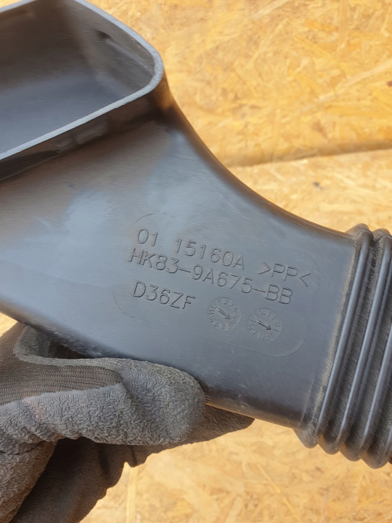 фото №5, Jaguar f-pace xe воздухозаборник воздуха gx73-9a675-fc