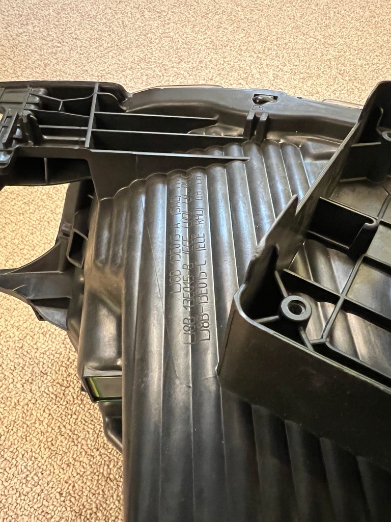 фото №13, Ford mustang mach-e gt левая лампа перед full led