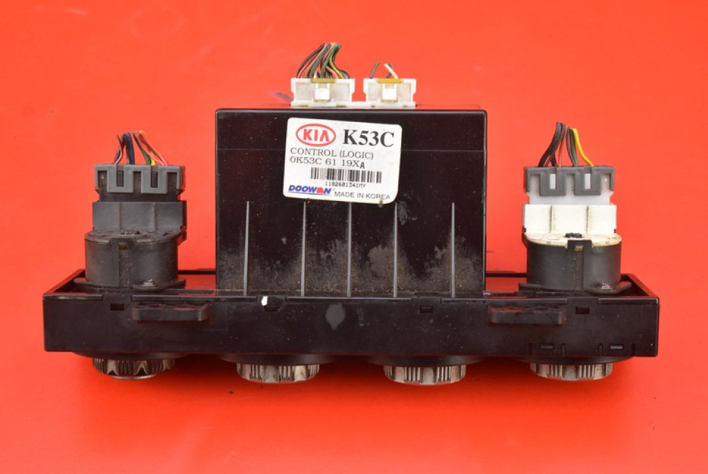 фото №5, Панель керування обдув кондиціонер 0k53c6119xa kia carnival 1 i lift 02-06