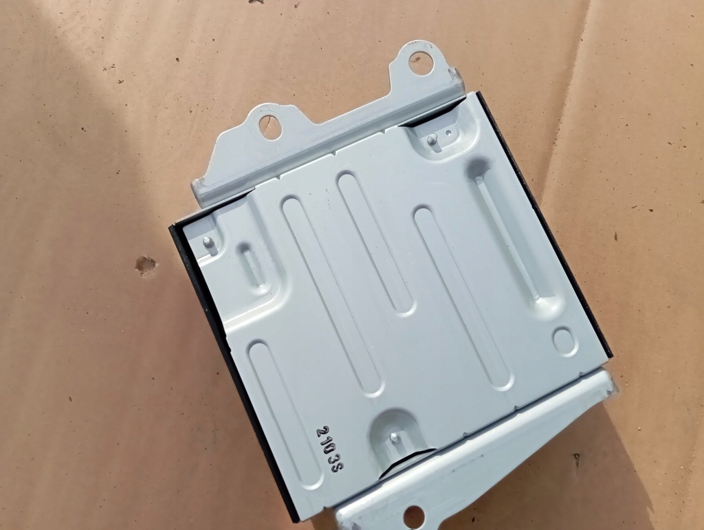 фото №8, Chrysler town country 11- усилитель модуль блок управления dodge grand caravan