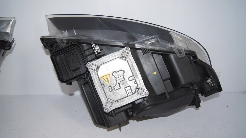 Bmw 3 e92 e93 bi ксенон нет skr лампа левая правая kp Доставка