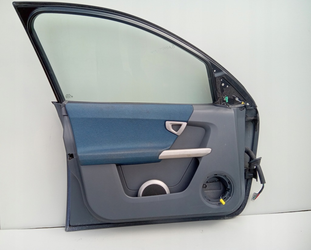 Дверь левая перед smart forfour Доставка