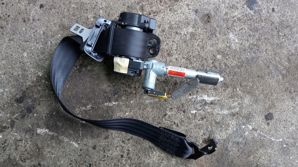 фото №1, Pas безпеки правий задня volvo c30 08r