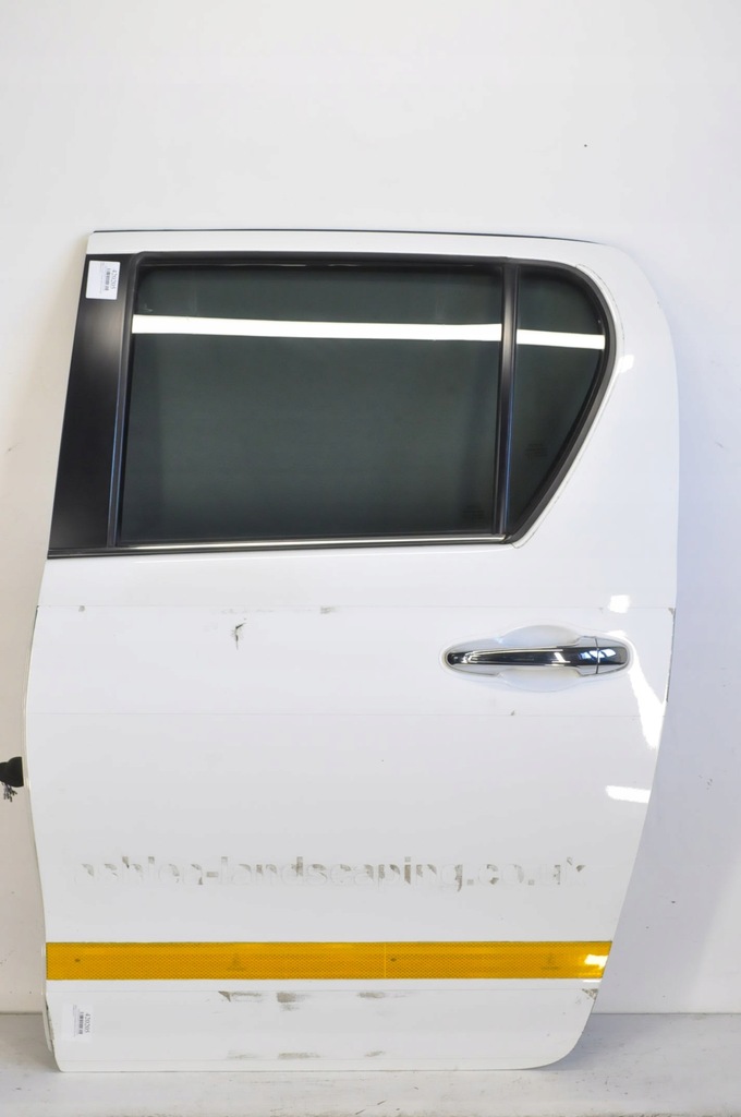 фото №1, Toyota hilux viii дверь левый задняя задние