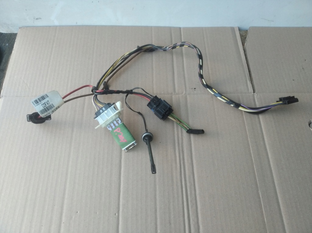 Купити Резистор резистор вентилятор peugeot 207