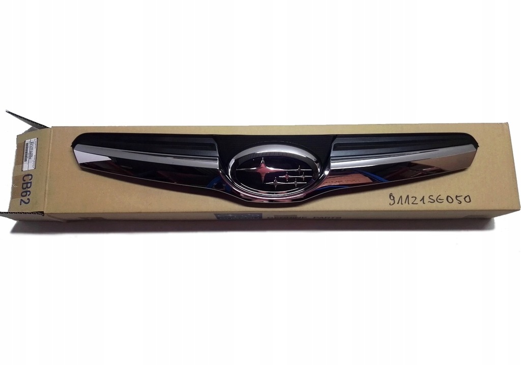 фото №1, Решётка радиатора молдинг subaru forester iv оригинал 2013-2016