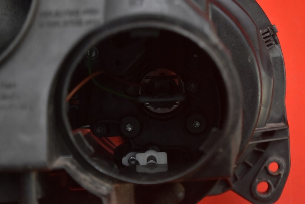 фото №9, Фара лівий лампа перед ксенон uk xbc501332lpo land rover discovery 3 iii