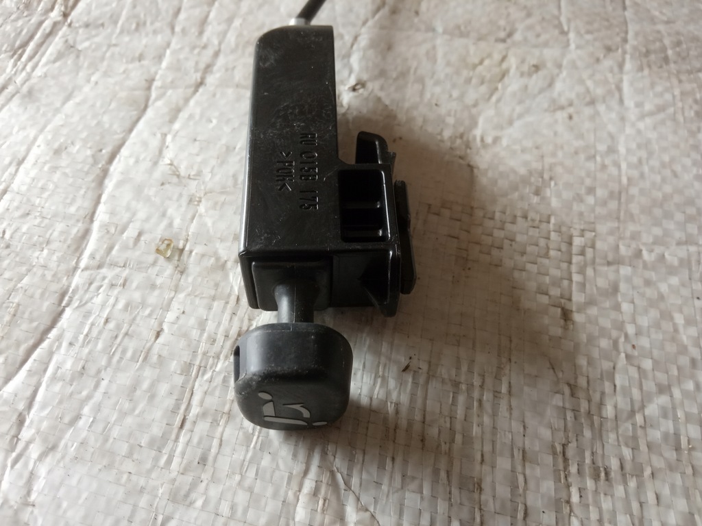 фото №7, Mazda 3 13- трос тягa сидіння задня sedan