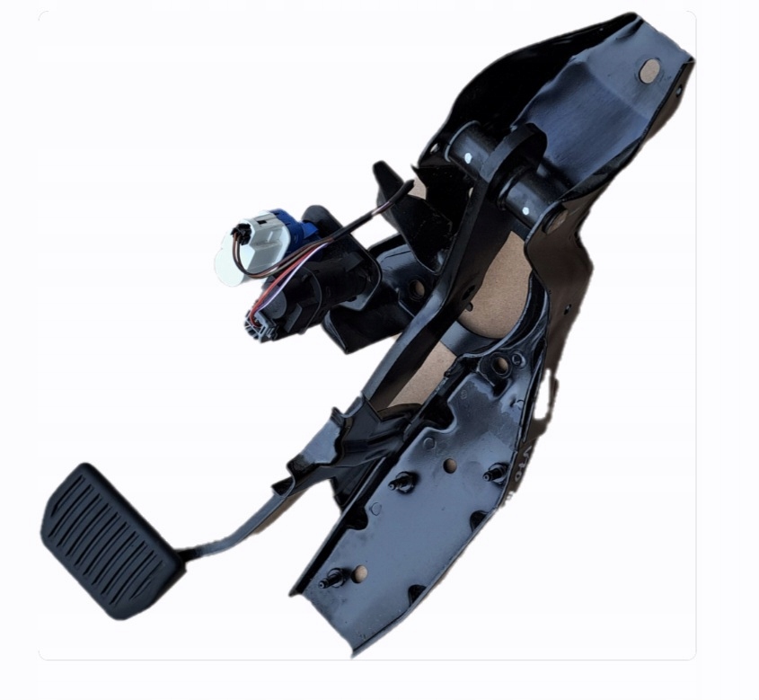 фото №1, Volvo v70 iii педаль тормоза 31317316