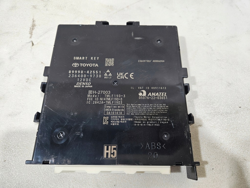 Купити Toyota rav4 v xa50 2019- модуль smart key 89990-42551