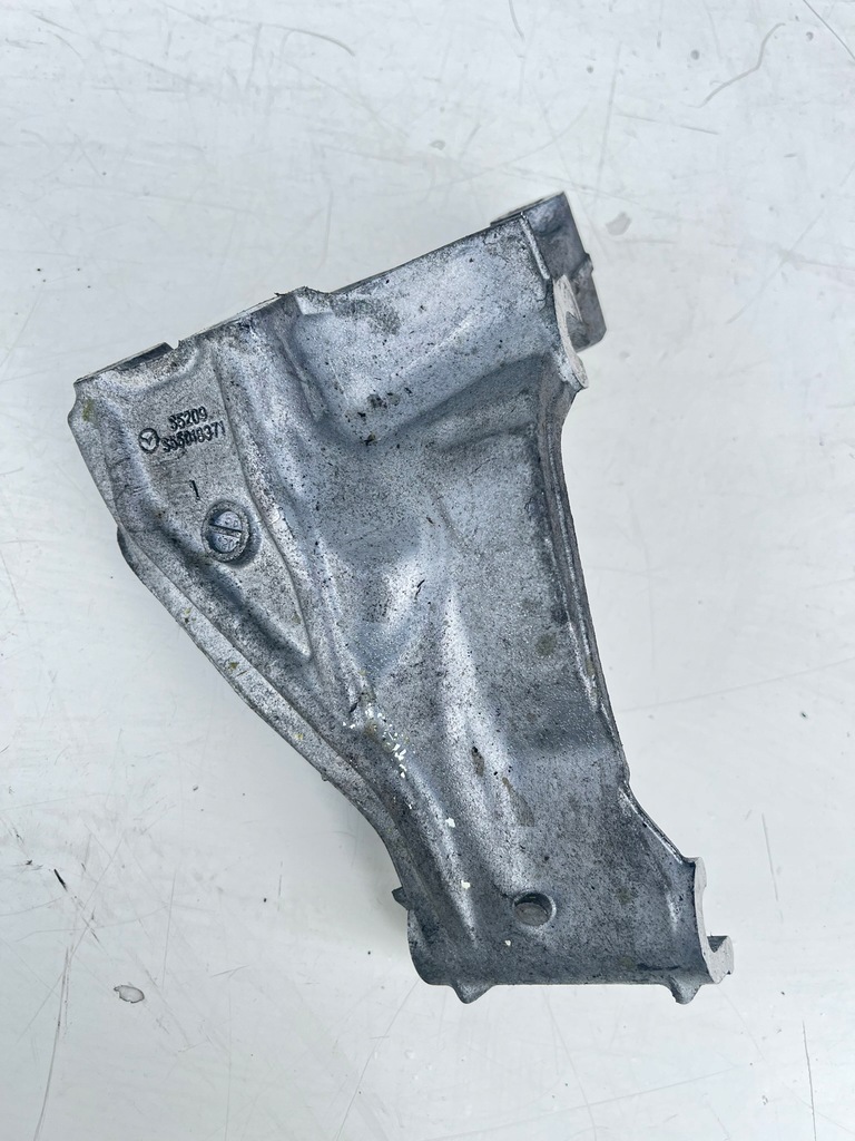 фото №1, Mazda cx-3 1.5 d кронштейн генератора s55018371