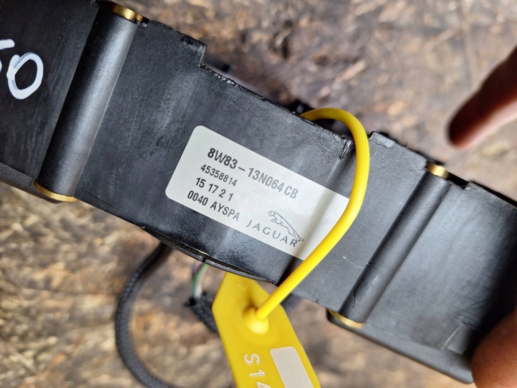 фото №7, Лента шлейф переключатель комбинированный 8w83-13n064-cb jaguar xf lift 11-15 x250