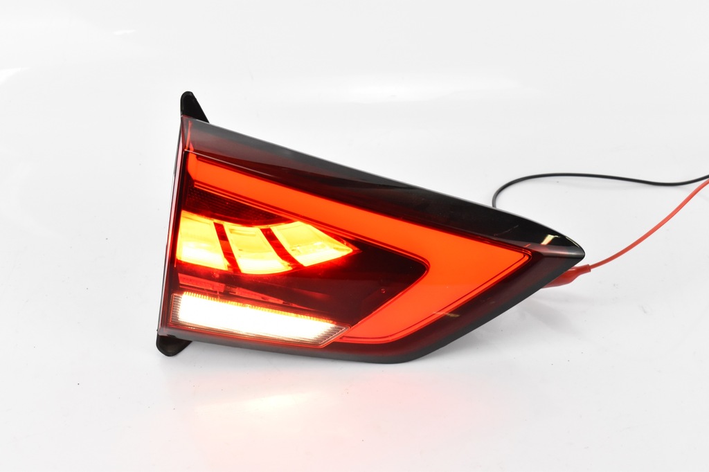 фото №1, Лампа лівий задня w кришка led mg zs lift