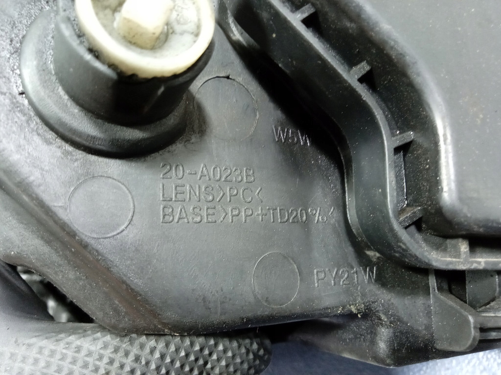 фото №12, Citroen c3 i 02- фара правый лампа eu 20-a023b