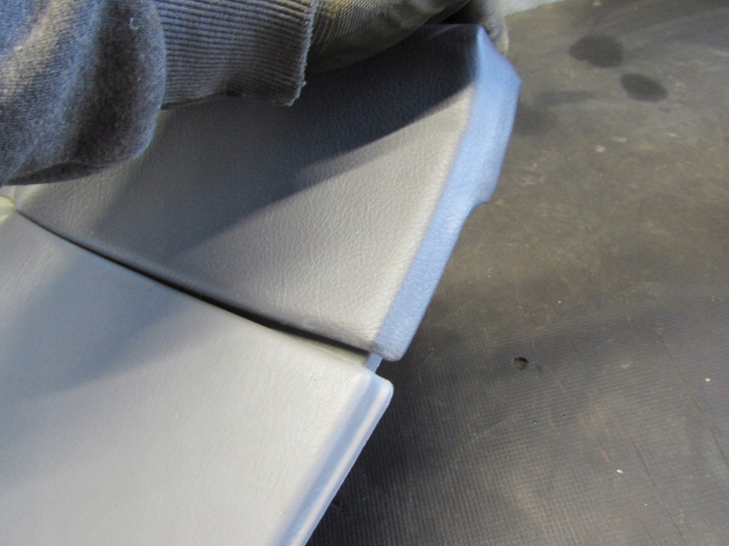 фото №9, Обшивка лівий перед toyota sienna ii 03-10r