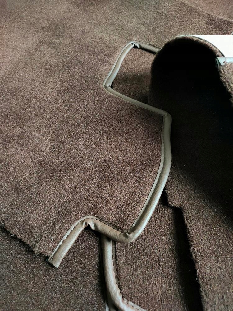 Комплект обшивка do багажника mercedes 107 коричневый Недорого