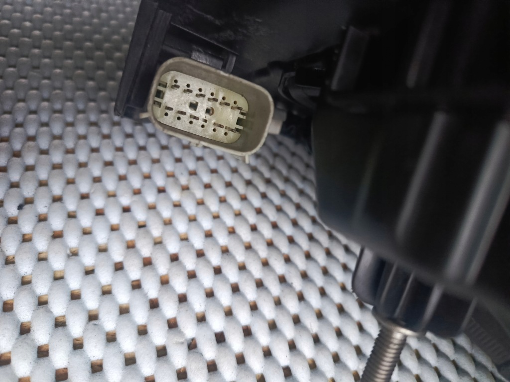 Фара перед левая opel mokka x full led 42566566 комплект . Доставка