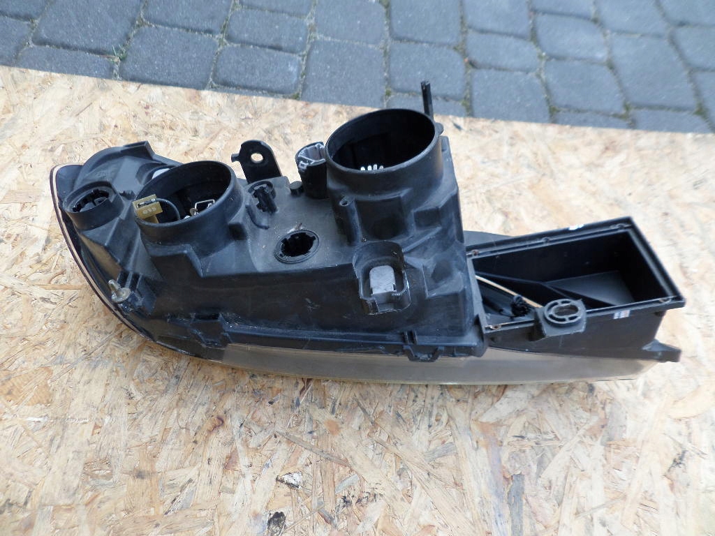 фото №8, Лампа ксенон перед левый левая передняя фара primera p11