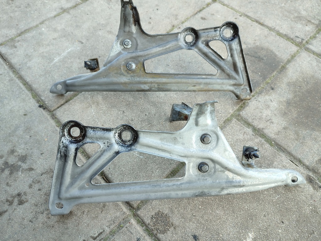 фото №11, Кронштейн крила передній перед лівий bmw x1 f48