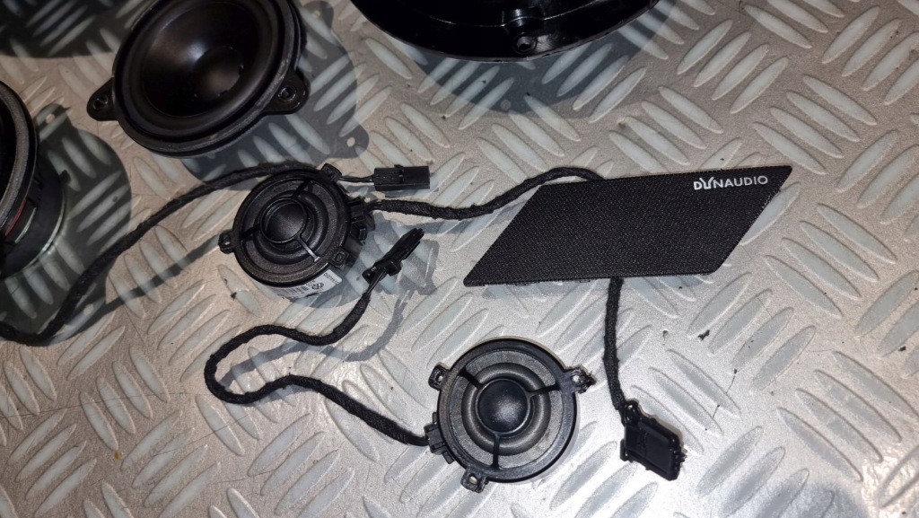 фото №9, Vw arteon 3g8 динамики аудиосистема dynaudio динамик набор труба комплект