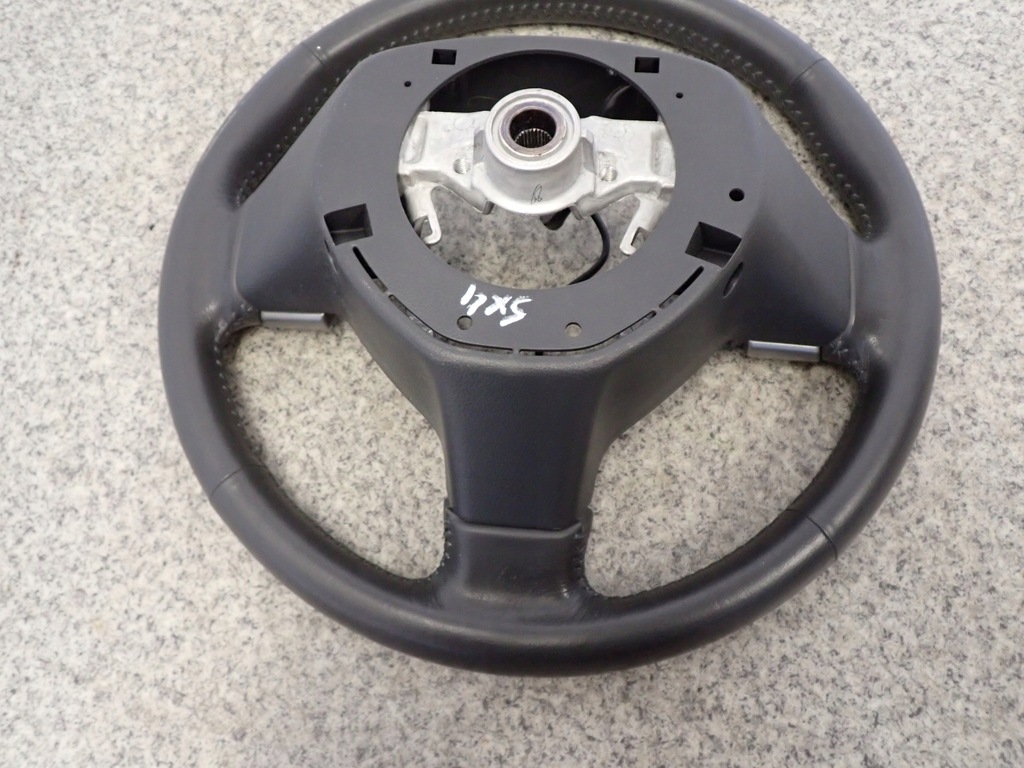 фото №7, Suzuki sx4 06-13 воздуховод колесо руля