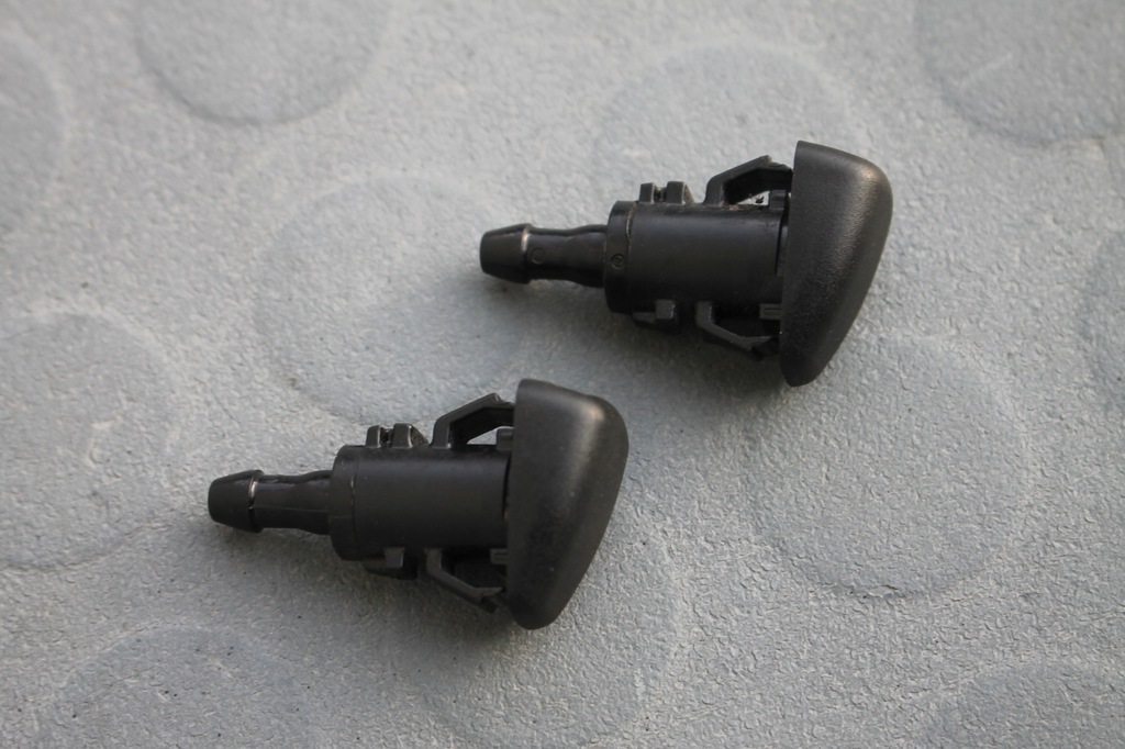 фото №4, Насадка омивача скло перед kia carens iv 13-19