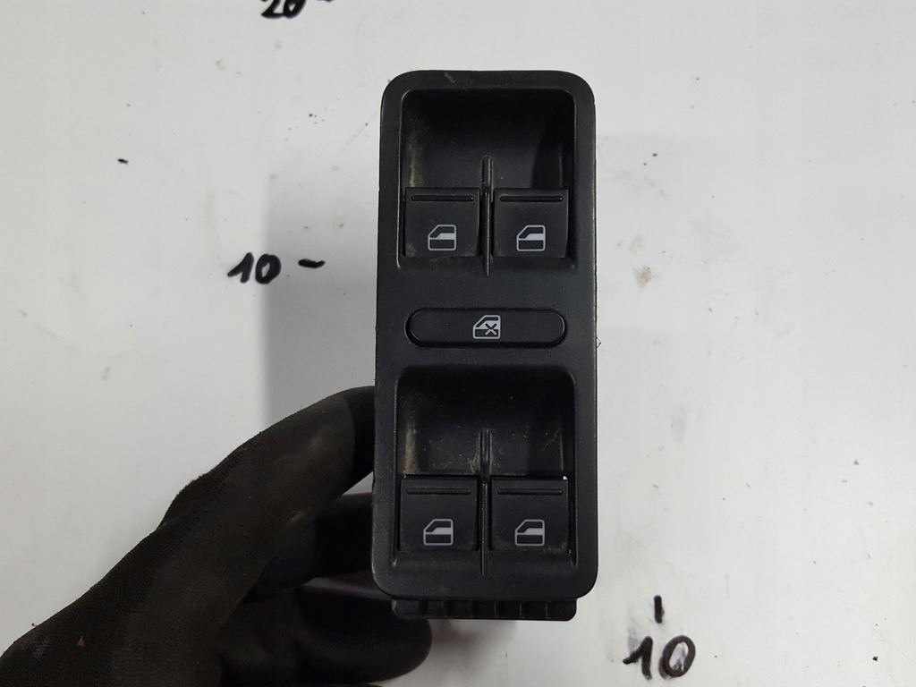 фото №1, Skoda fabia ii 07-14r переключатели окон