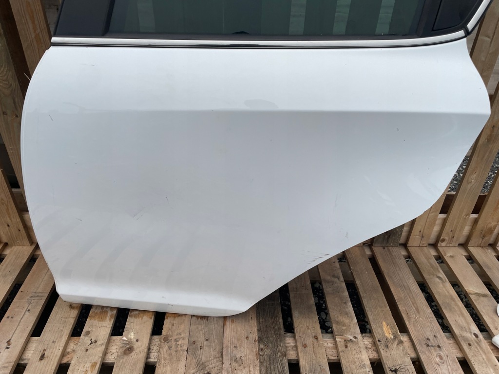 фото №4, Дверь левый задняя задние alfa romeo giulietta