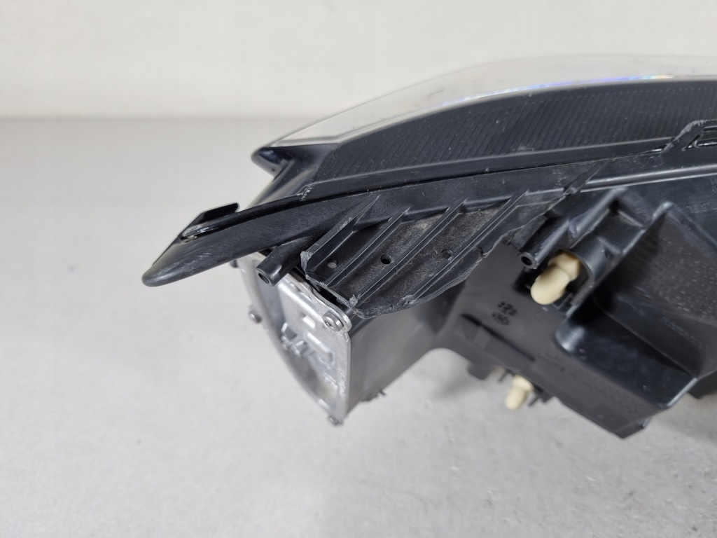 фото №11, Dacia sandero iii full led лампа левая правая перед