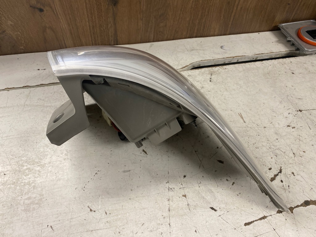 фото №6, Mitsubishi outlander iii лампа левый задняя 8330a787