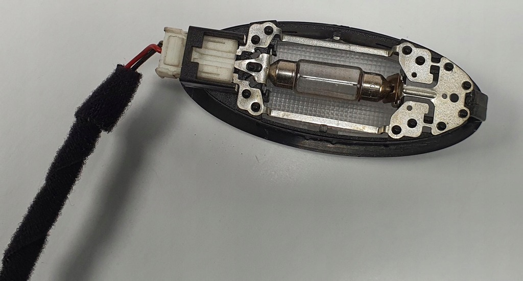 фото №2, Лампа освещение салона alfa romeo gt 717680000