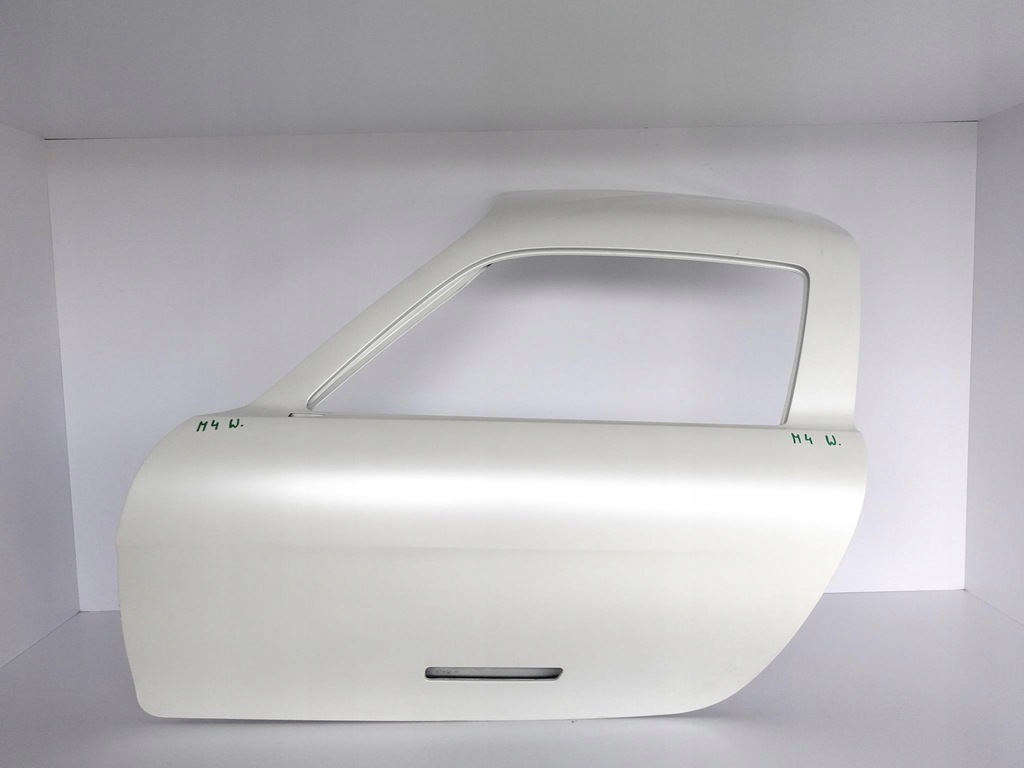 фото №1, Mercedes sls amg c197 10-14 дверь левая перед