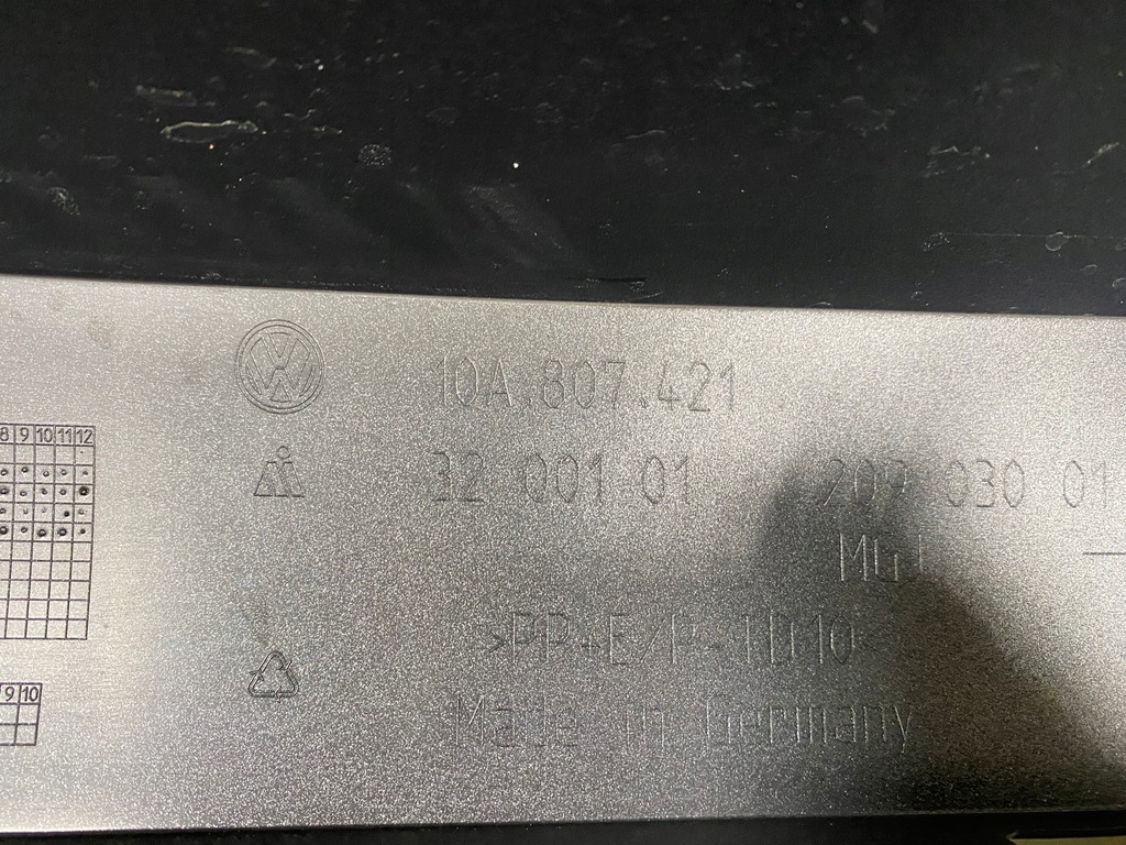 фото №15, Спойлер бампер задняя задний vw id3 id.3 id3 id.3 10a 2019-