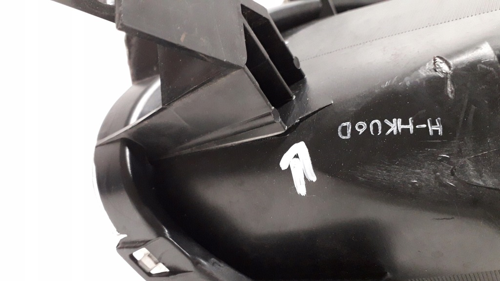 фото №9, Space star 2 ii 13- лампа ліва перед w0563