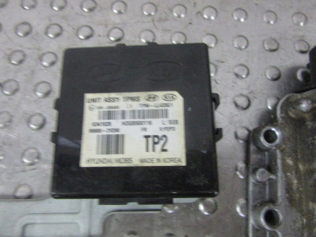 фото №11, Hyundai veloster i 1.6gdi 2012 бортовой компьютер набор do запуск автоматическая коробка передач