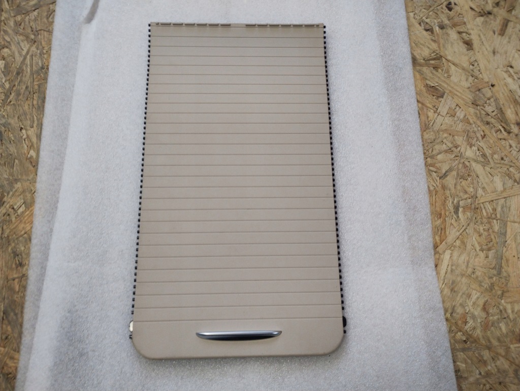 фото №1, Mercedes v-klasa w447 шторка бардачка подлокотник