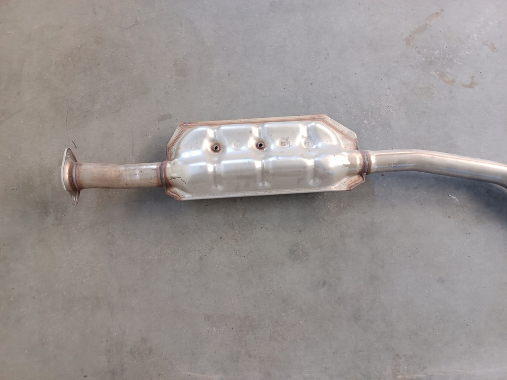 фото №12, Subaru xv crosstrek 22- гаситель конечный труба выхлопная 2.0b usa