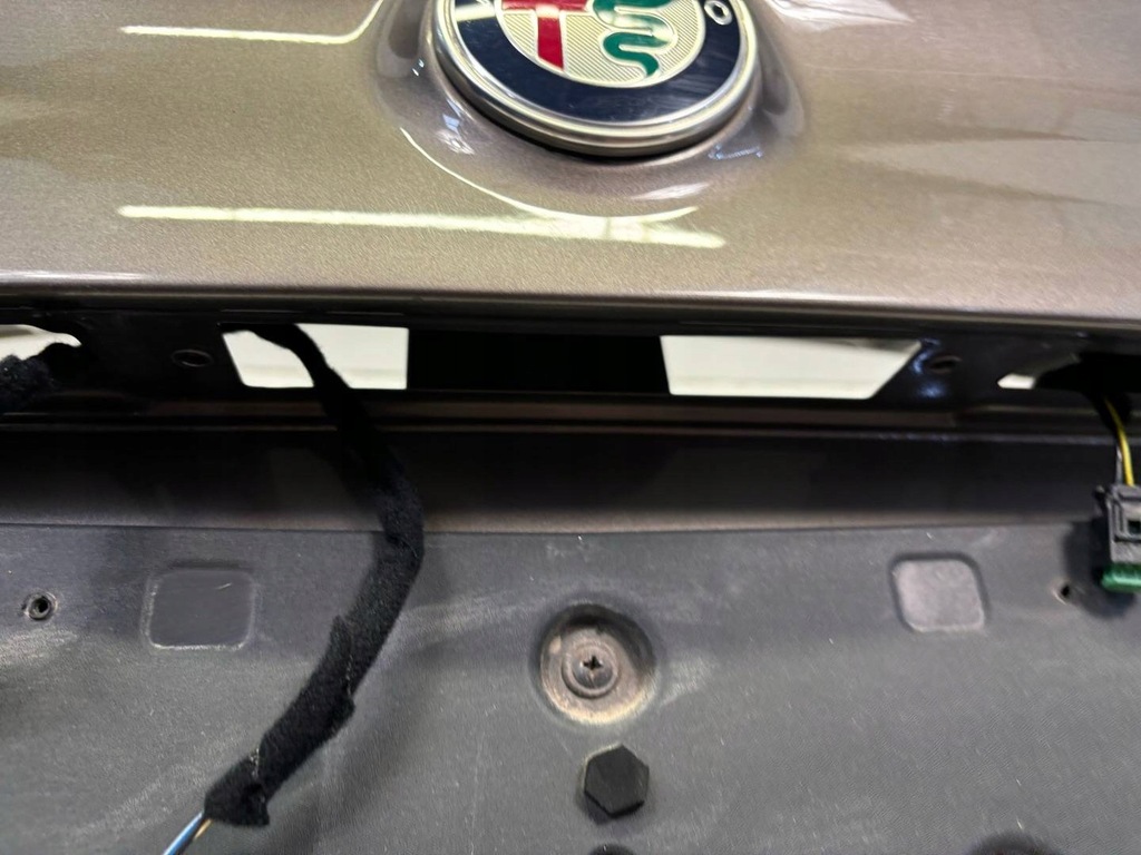 фото №11, Задняя крышка багажника багажника alfa romeo giulia 952 2017 50534456