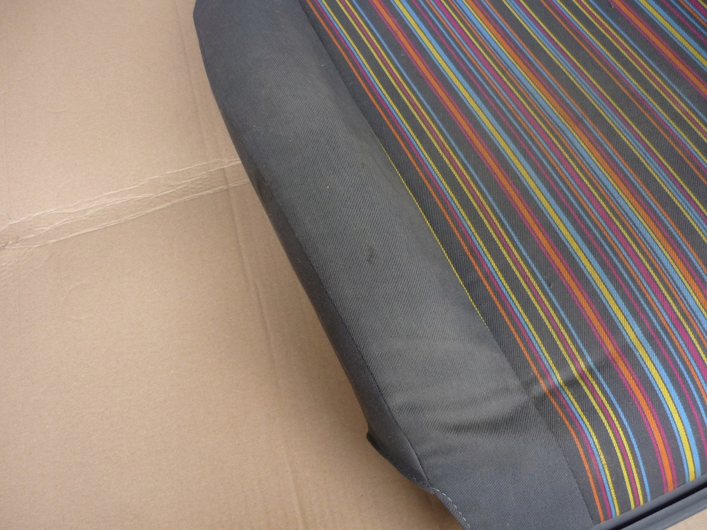 фото №11, Сидіння сидіння спинка правий перед vw fox гарний