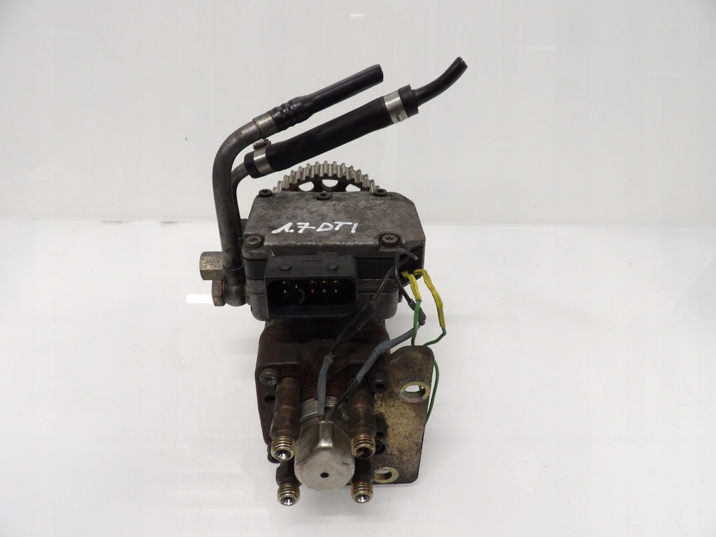 фото №3, Насос упорскування opel astra