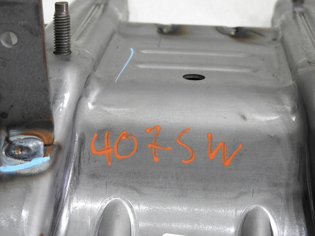 фото №6, Каркас балка консоли peugeot 407