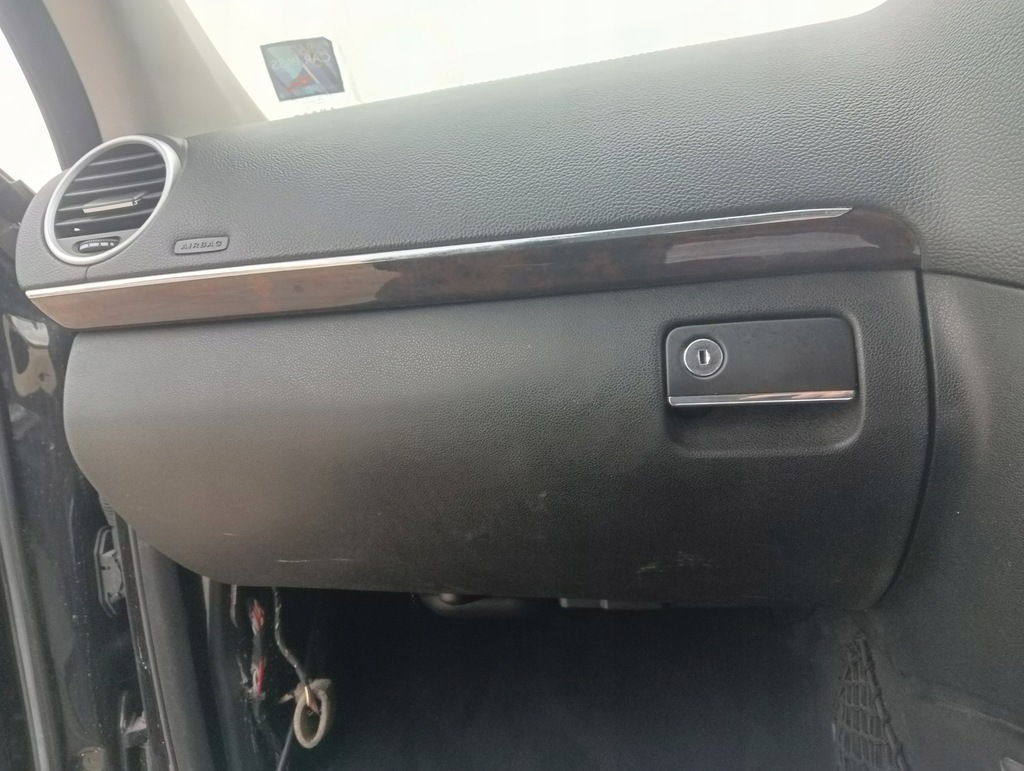 фото №1, Mercedes gl x164 бардачок пассажира a1646800691