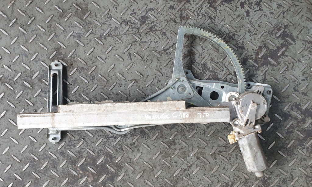 фото №1, Підйомник електричний правий перед mercedes c180