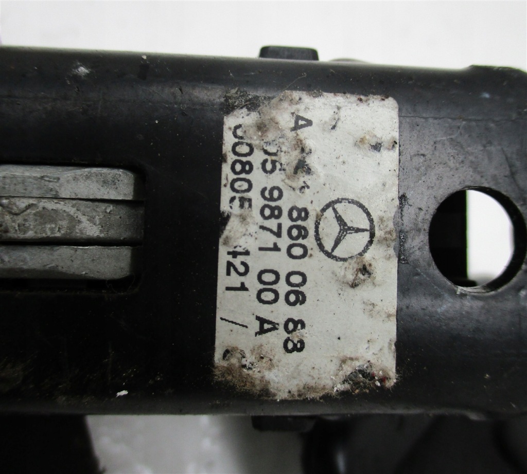 фото №3, Pas правый перед mercedes ml w164 r w251 2518601085