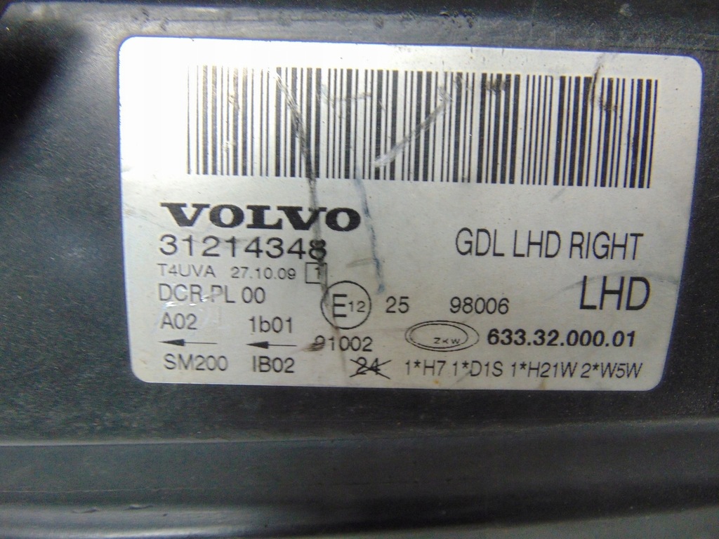 фото №15, Лампа права перед ксенон volvo v70 iii 31214348 europa