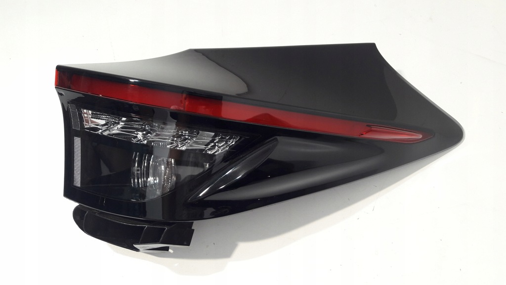 фото №1, Toyota yaris cross задняя правая лампа 81550-0de20 led 2024 r39