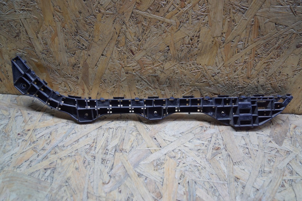 фото №8, Subaru wrx напрямна кронштейн бампера правий задня