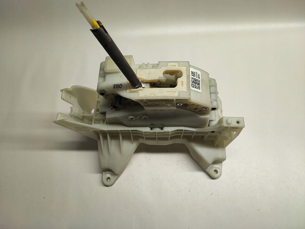 фото №7, Kia sportage домкрат переключения передач gear shifter 46700f1850 2020